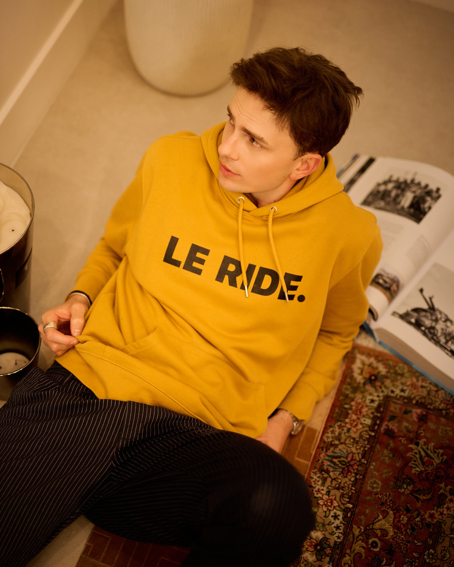 Mustard LE RIDE. Sweatshirt